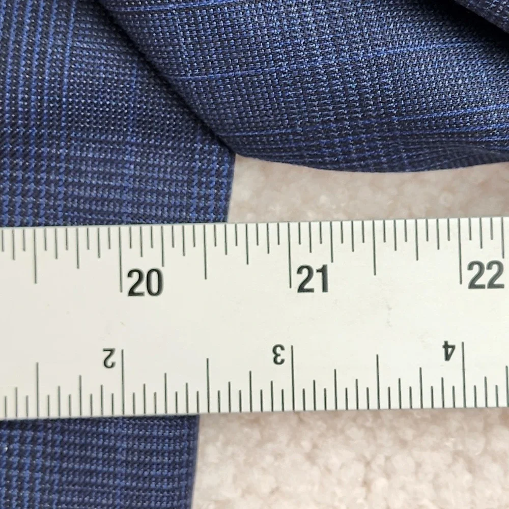 Jos A Bank Traveler Blazer Mens 41R Blue Glen Plaid 100% Wool Sport Coat Classic